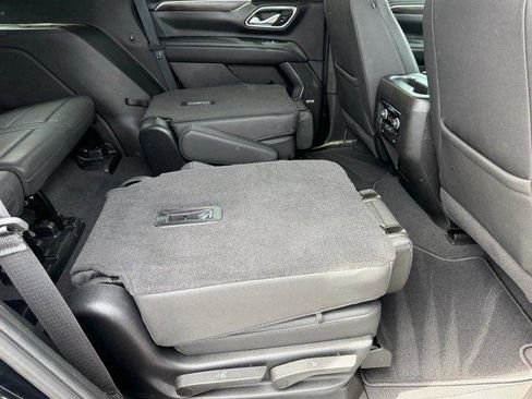 Used 2024 Chevrolet Tahoe LT w/ Luxury Package image 15