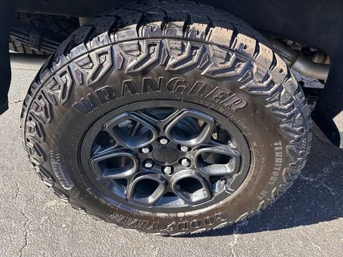 Certified 2024 Chevrolet Silverado 1500 ZR2 w/ ZR2 Bison Edition image 12