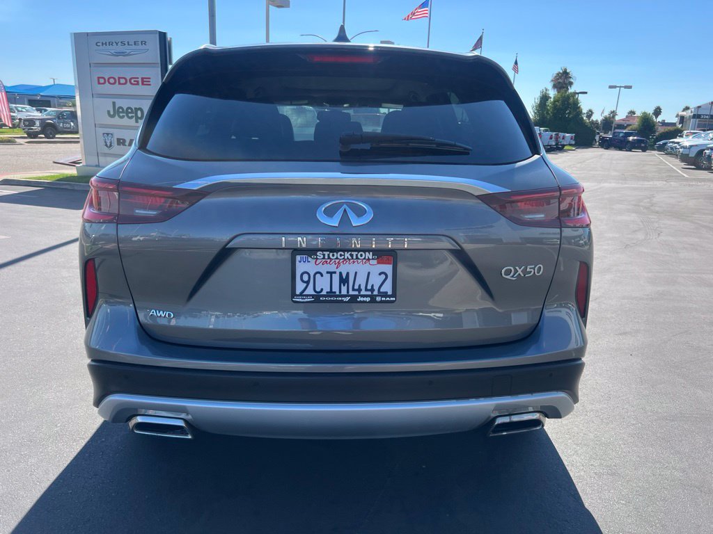 Used 2022 INFINITI QX50 Luxe AWD/4WD image 19
