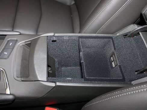 New 2025 Cadillac XT6 Luxury image 20