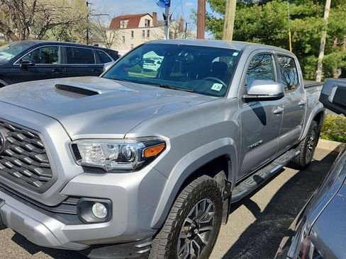 Used 2021 Toyota Tacoma TRD Sport image 1