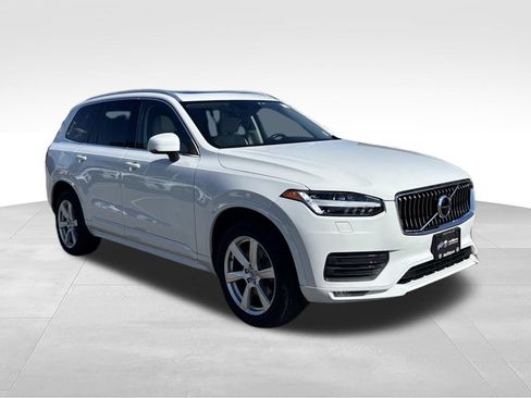 Used 2021 Volvo XC90 T6 Momentum AWD/4WD image 37