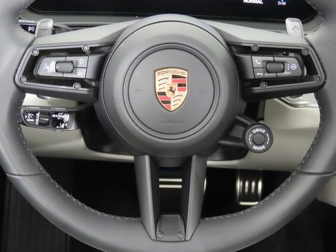 Certified 2026 Porsche Cayenne S AWD/4WD image 19
