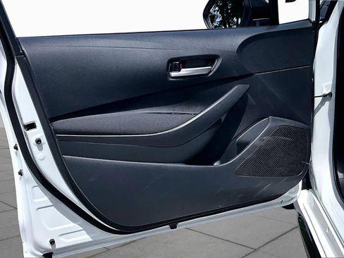 Used 2026 Toyota Corolla SE FWD image 21