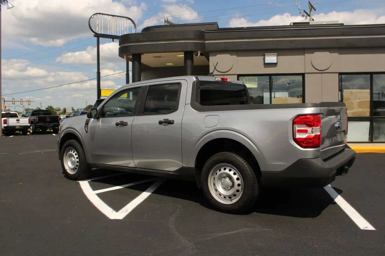 Used 2022 Ford Maverick XL FWD image 5