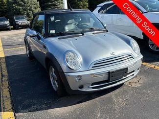 Used 2005 MINI Cooper Convertible video 1
