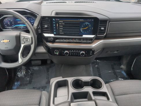 Used 2023 Chevrolet Silverado 1500 LT image 20