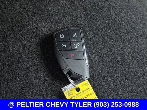 Used 2023 Chevrolet Silverado 1500 LT AWD/4WD image 39