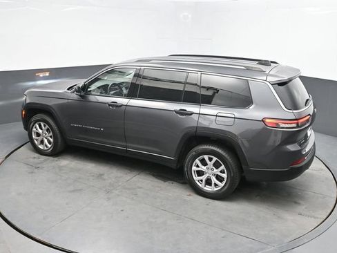 Used 2021 Jeep Grand Cherokee L Limited AWD/4WD image 32