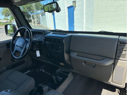 Used 2006 Jeep Wrangler Rubicon image 28