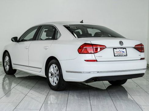 Used 2016 Volkswagen Passat 1.8T S w/ Lighting Package (P06) image 8