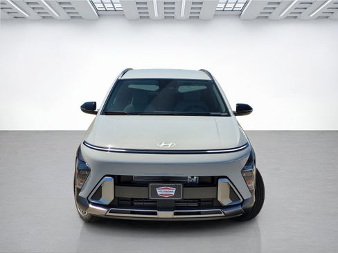 New 2026 Hyundai Kona SEL Premium image 2