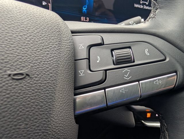 Used 2025 Cadillac XT4 Premium Luxury AWD/4WD image 20