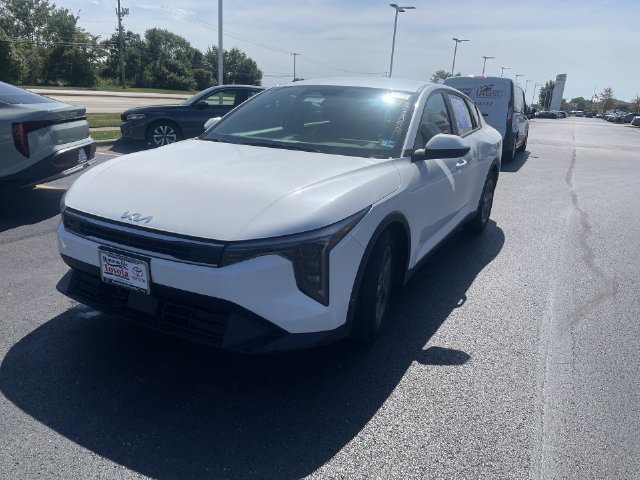 Used 2025 Kia K4 FWD image 12