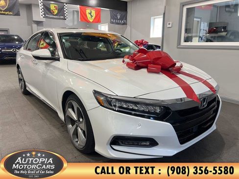 Used 2019 Honda Accord Touring image 6