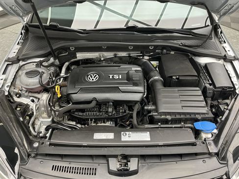 Used 2017 Volkswagen GTI S FWD image 24