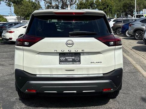 Certified 2023 Nissan Rogue SL w/ SL Premium Package AWD/4WD image 6