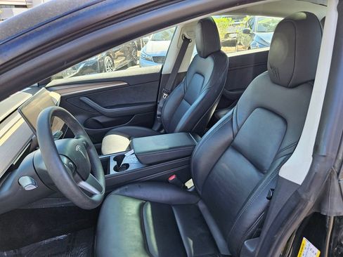 Used 2023 Tesla Model 3 Standard Range RWD image 12