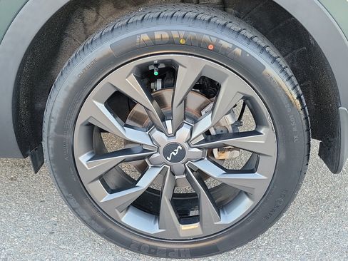 Used 2023 Kia Sorento SX Prestige image 10