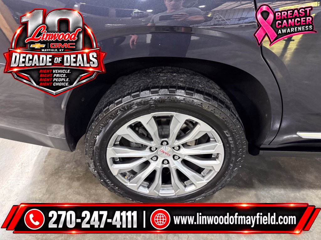 Used 2023 GMC Yukon Denali AWD/4WD image 10