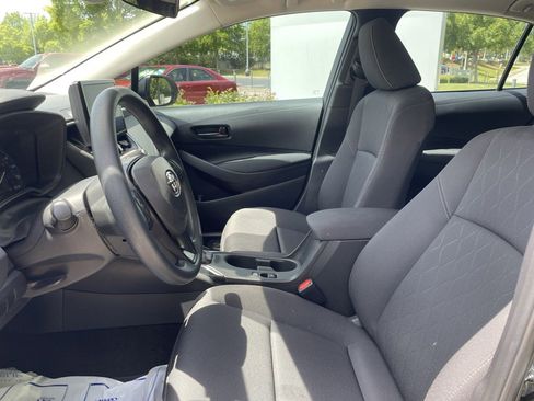 Used 2024 Toyota Corolla LE FWD image 19