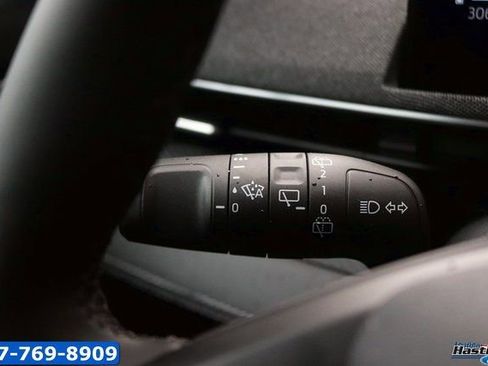 New 2025 Ford Mustang Mach-E Premium image 23