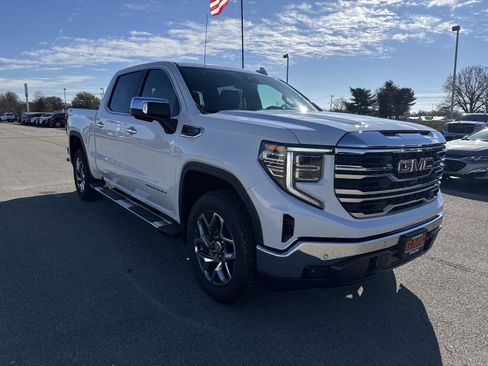 New 2026 GMC Sierra 1500 SLT w/ SLT Premium Plus Package image 7
