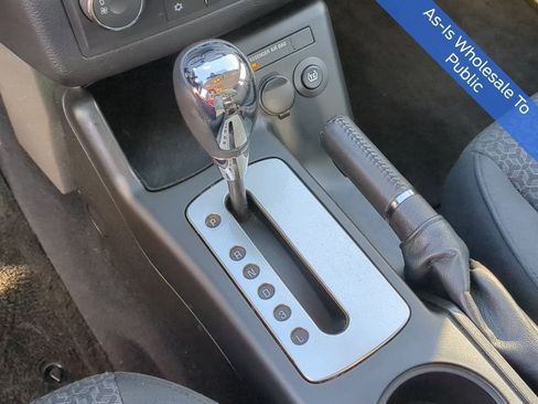 Used 2009 Pontiac G6 Sedan w/ Preferred Package image 28