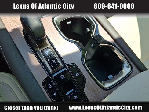 Certified 2024 Lexus RX 350h w/ Accessory Package (P1) AWD/4WD image 15