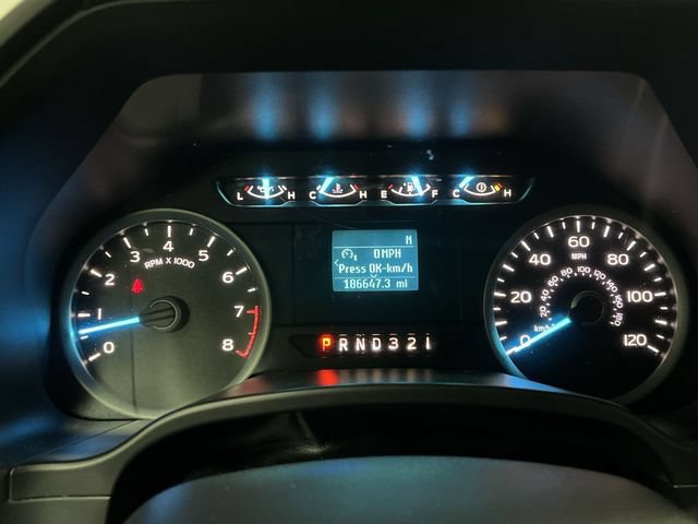 Used 2017 Ford F150 XLT AWD/4WD image 12