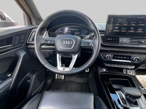 Used 2023 Audi SQ5 Premium Plus w/ Premium Plus Package AWD/4WD image 6