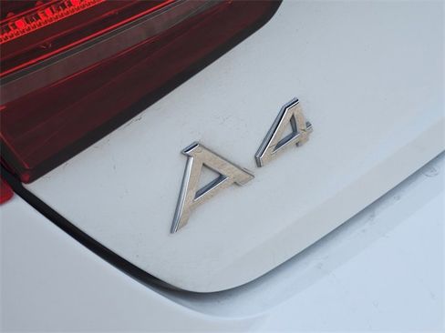 Used 2021 Audi A4 2.0T Premium Plus w/ Premium Plus Package image 12