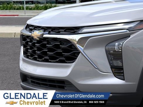 New 2026 Chevrolet Trax LT FWD image 13