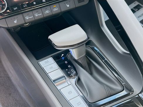 New 2026 Hyundai Elantra SEL Sport image 13