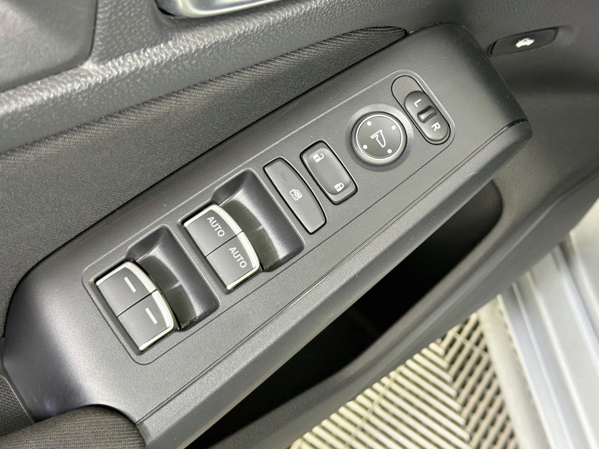 Used 2025 Honda Civic LX image 15