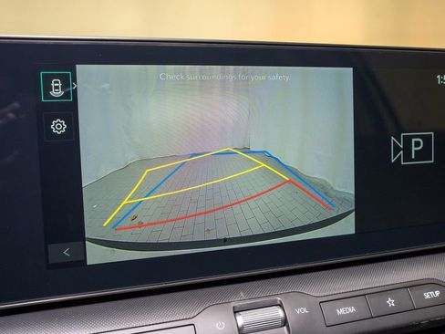 New 2025 Kia K4 LXS image 14