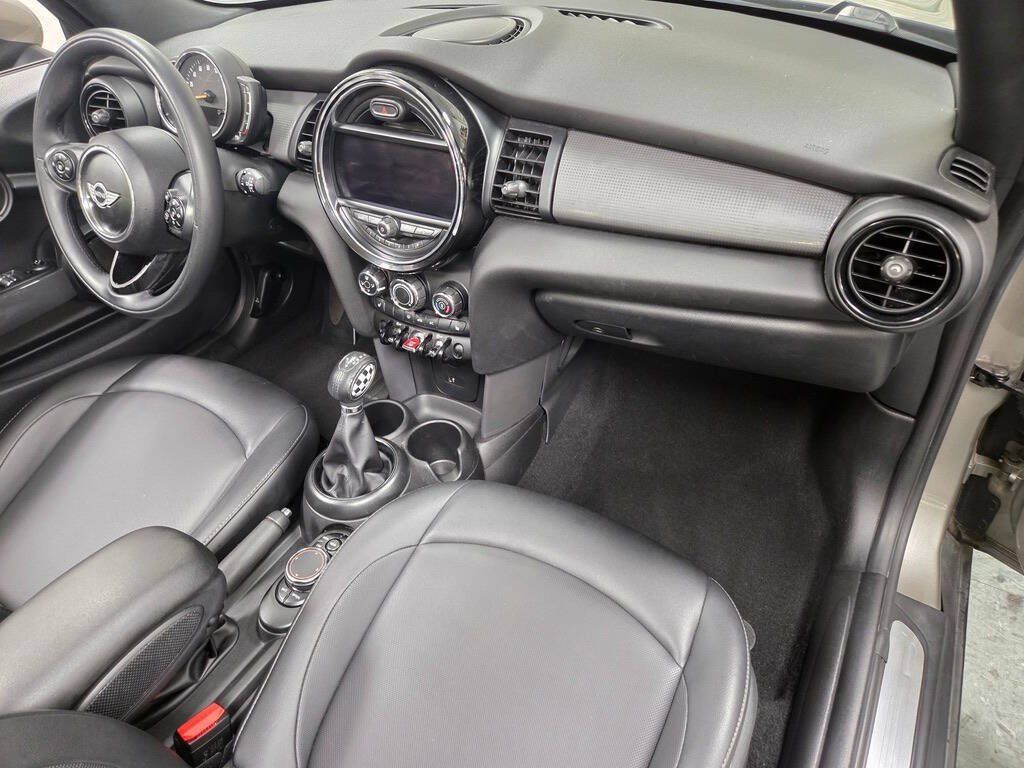 Used 2019 MINI Cooper Convertible w/ Signature Upholstery Package FWD image 20