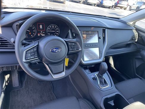 Used 2025 Subaru Outback image 10