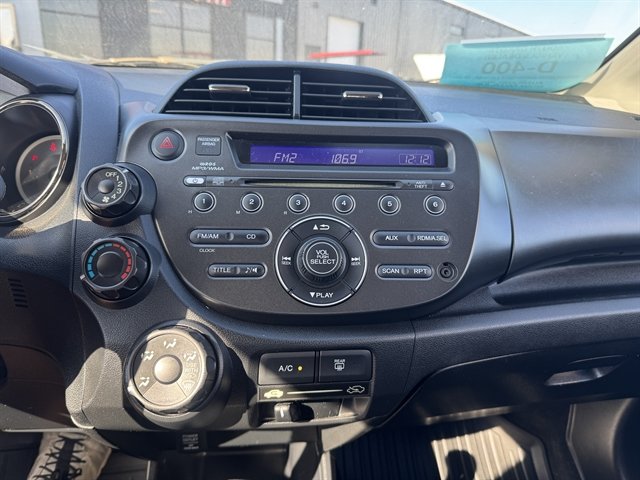 Used 2013 Honda Fit Sport image 11