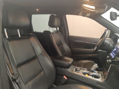 Used 2021 Jeep Grand Cherokee Limited w/ Luxury Group II AWD/4WD image 22