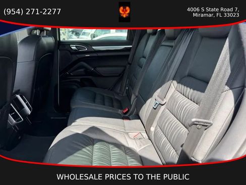 Used 2016 Porsche Cayenne AWD/4WD image 14