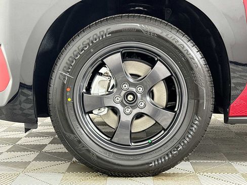 New 2026 Subaru Solterra Premium image 28