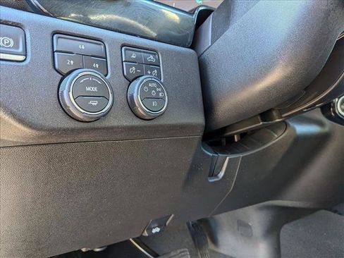 Used 2025 Chevrolet Silverado 2500 LT w/ Trail Boss Package image 16