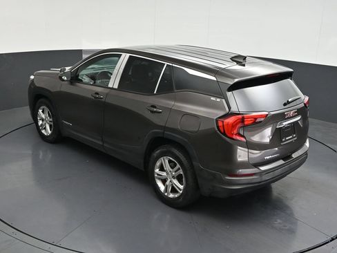 Used 2019 GMC Terrain SLE FWD image 17