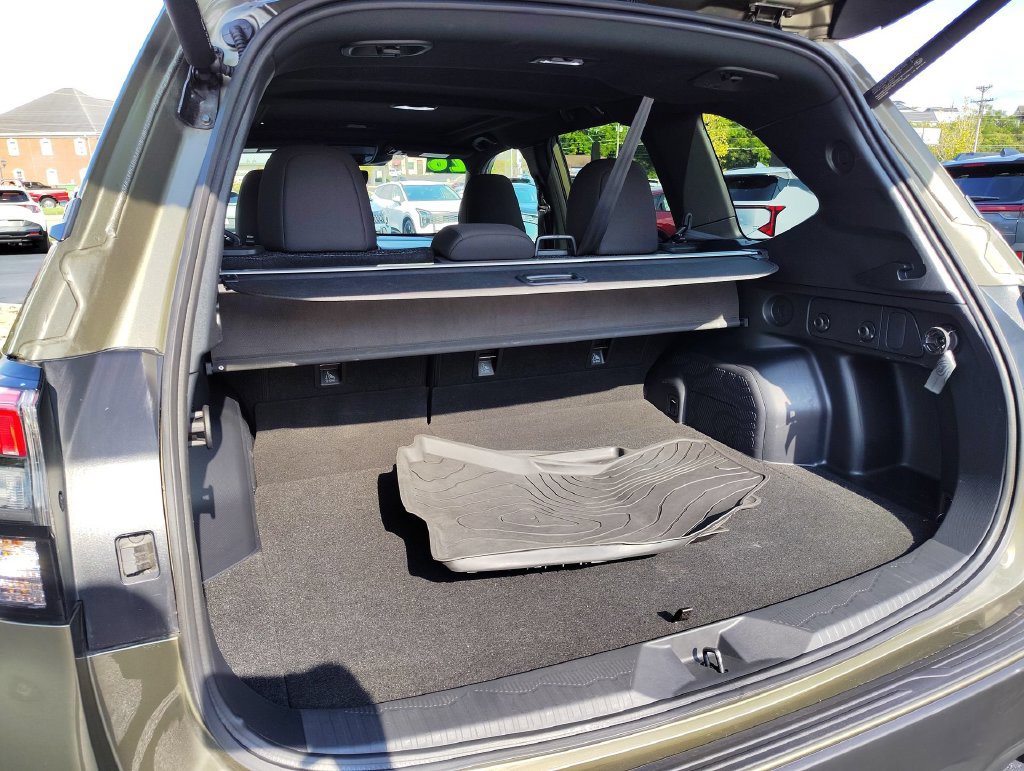 Certified 2026 Subaru Forester Premium w/ Base/Premium Plus Package AWD/4WD image 36