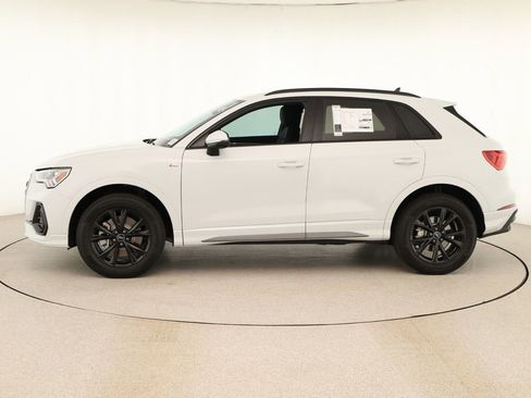 New 2025 Audi Q3 2.0T Premium image 2