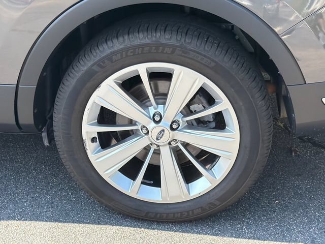 Used 2019 Ford Explorer Limited w/ Class III Trailer Tow Package FWD image 22
