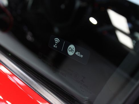 Used 2019 Chevrolet Corvette w/ 2LT w/ 2LT Preferred Equipment Group image 31