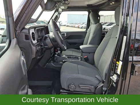 New 2026 Jeep Gladiator Sport AWD/4WD image 7