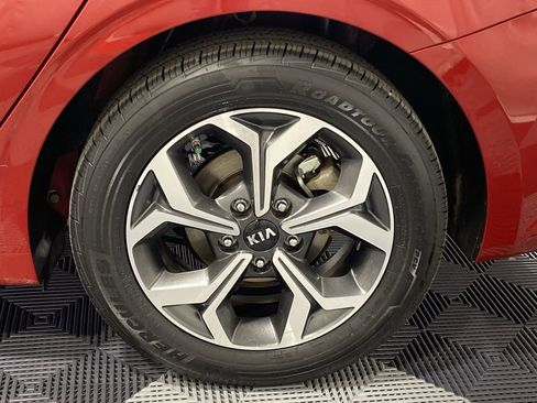 Used 2019 Kia Forte LXS image 30